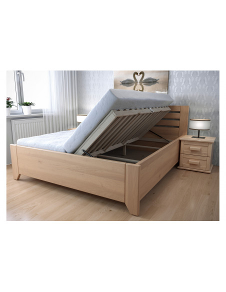 Buková posteľ Vanda s úložným priestorom