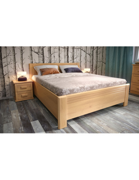 Buková posteľ Sofia s úložným priestorom
